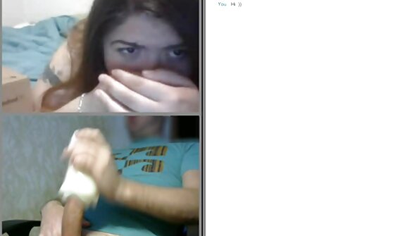 ຫົວແດງໜ້າຮັກທີ່ມີຕາໜ້າຮັກມັກໃຫ້ຄວາມເພີດເພີນທາງປາກ