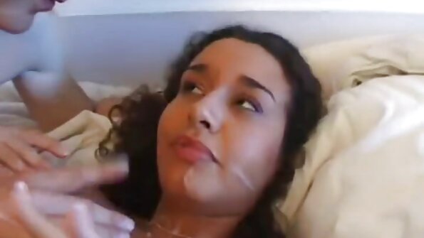 ມື້ນີ້ຜົມສີຜົມທີ່ມີຫົວນົມຈຸດໆກຳລັງຖືກບ່ວງ