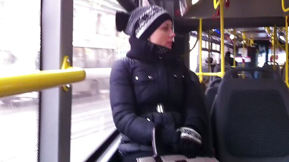 Blokes ໄປ Crazy Super ສຸດ pussy ຫນຸ່ມຂອງນາງຊຸ່ມແລະກົ້ນ