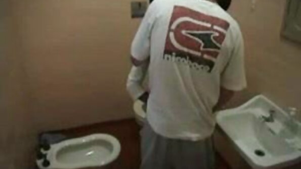 ເປັນ dude ສີດໍາທີ່ເປັນ bitch ສີຂາວມີເພດສໍາພັນໃນມື້ນີ້