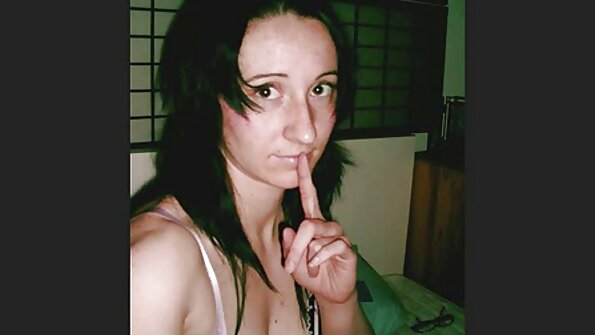 ຄີກົ້ນສໍາລັບວັນຄຣິດສະມາດສໍາລັບແຟນຂອງນາງໂຊກດີຫຼາຍ