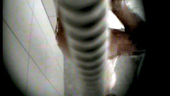 ເດັກຍິງຄົນອາຊີຮັບໃຊ້ນາຍຂອງນາງແລະໄດ້ຮັບລາງວັນສໍາລັບມັນ